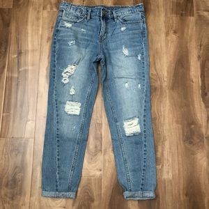 BDG | Slim Boyfriend Distressed Jeans